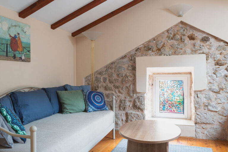 SeaSoul Art Apartments Zaton Mali Dubrovnik Garden House Living Room